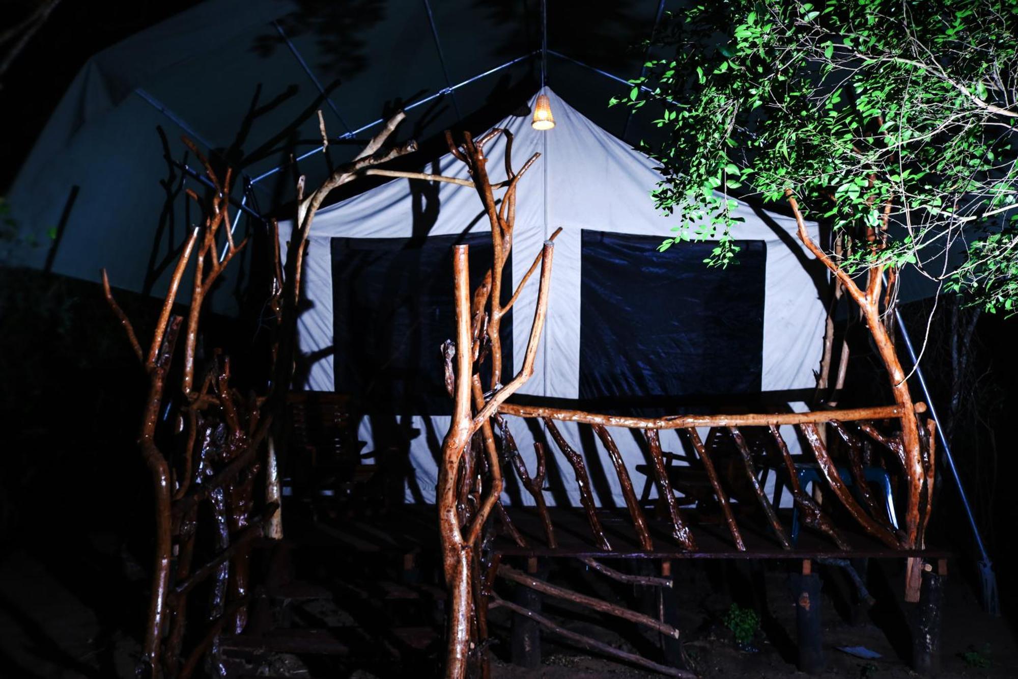 Yala Wild Corridor Camp Hotel Tissamaharama Buitenkant foto